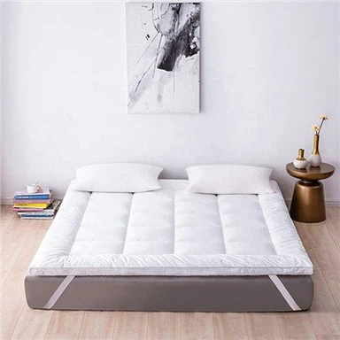 Microfiber Mattress Pad with Four Corners Strapped